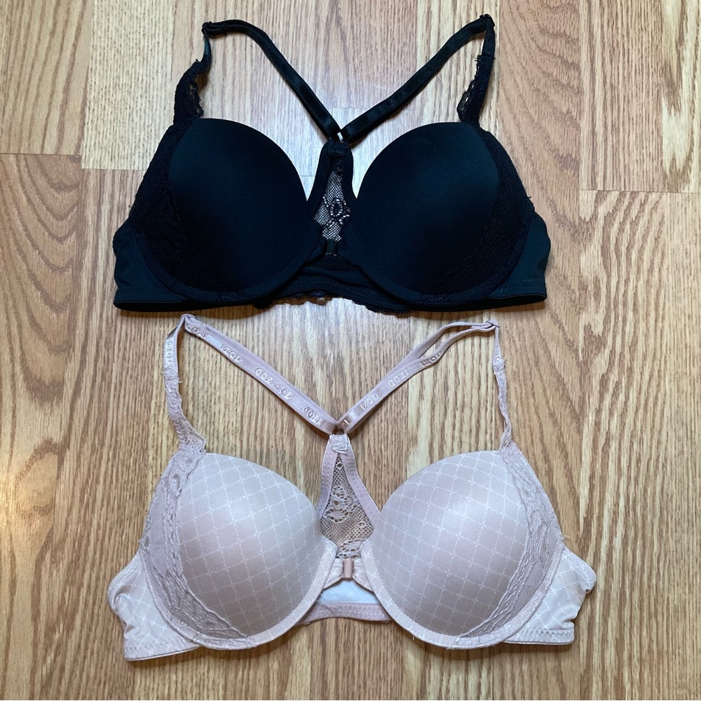 (2) Izod push up bras size 34C